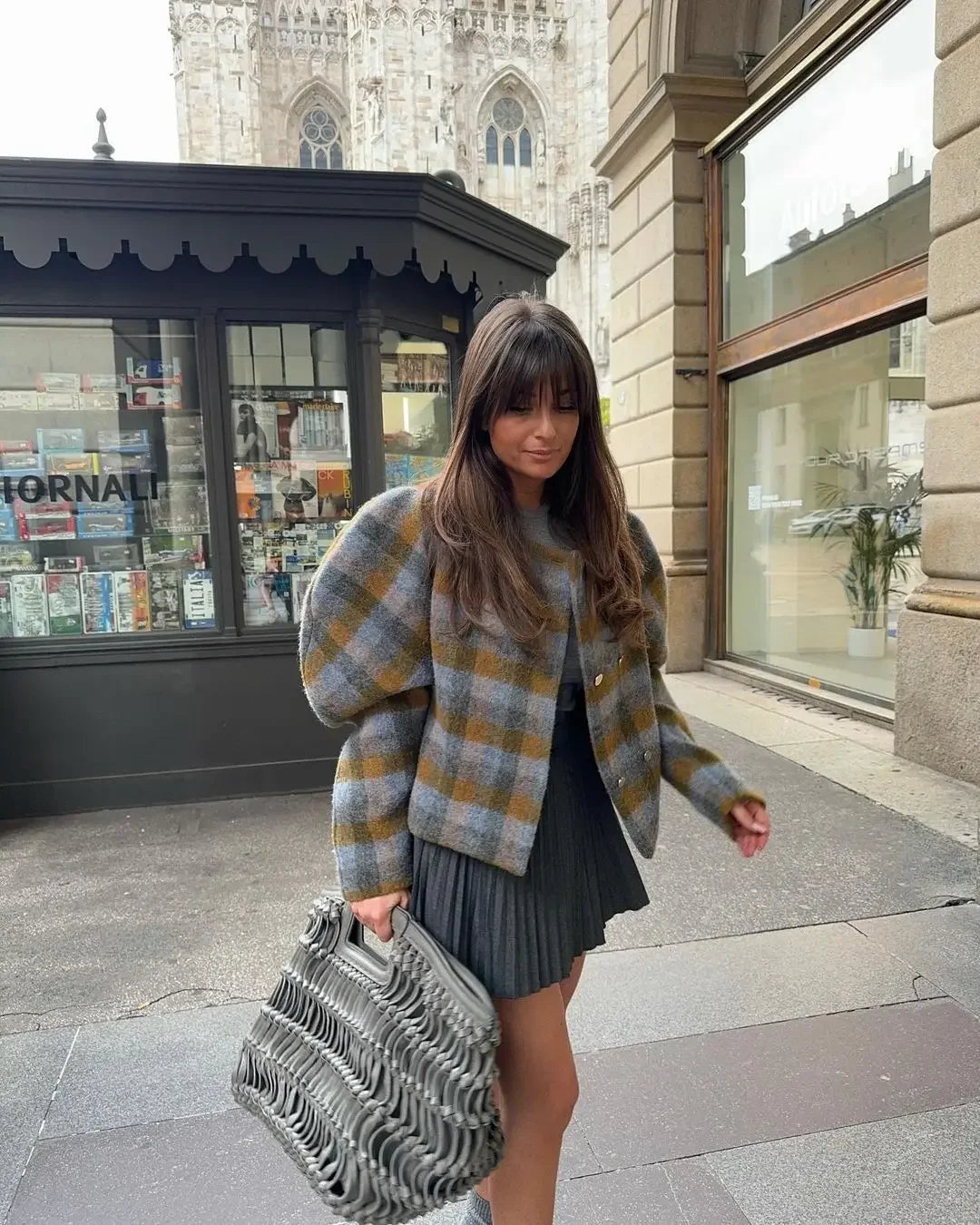 Chaqueta de trench de lana corta